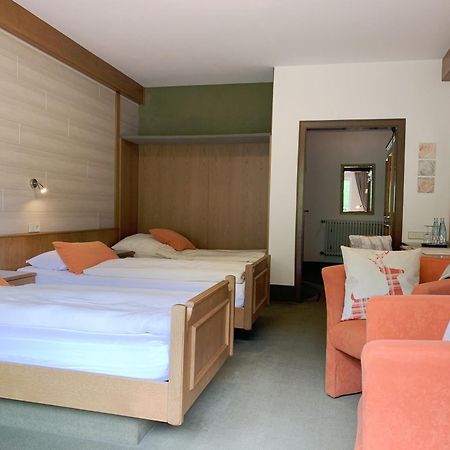 Landhotel Untere Kapfenhardter Muehle Unterreichenbach Екстериор снимка