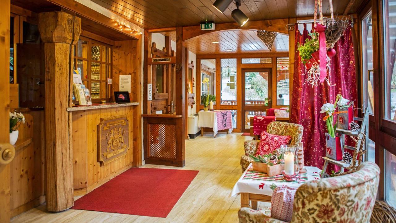 Landhotel Untere Kapfenhardter Muehle Unterreichenbach Екстериор снимка