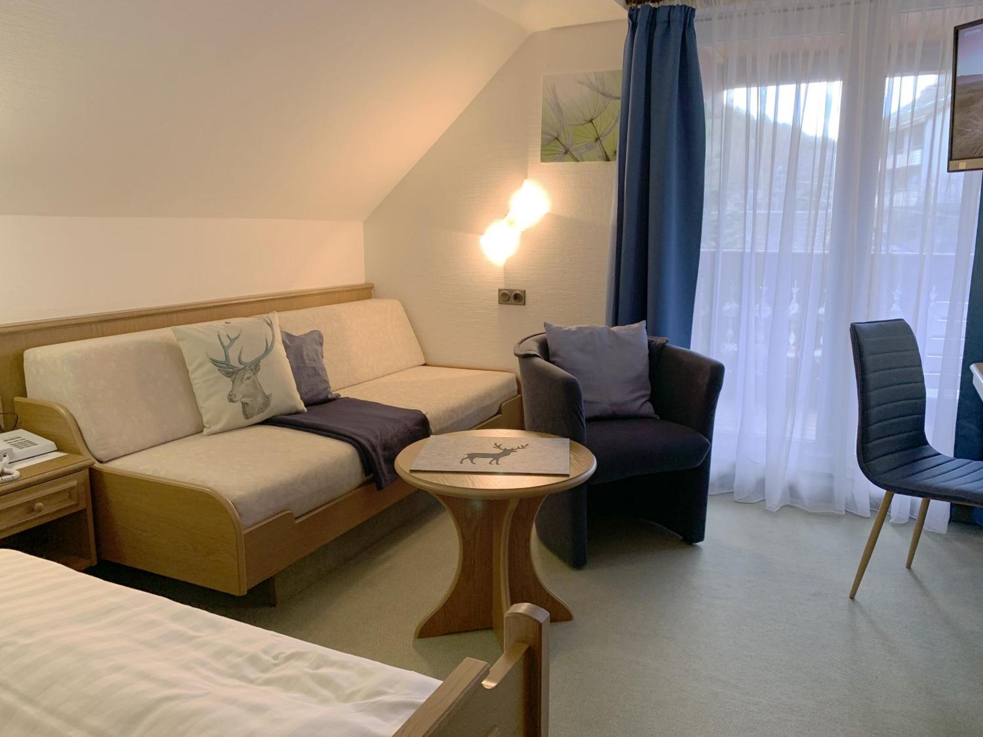Landhotel Untere Kapfenhardter Muehle Unterreichenbach Екстериор снимка